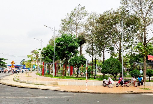 Xây dựng đô thị Ô Môn xanh-sạch-đẹp