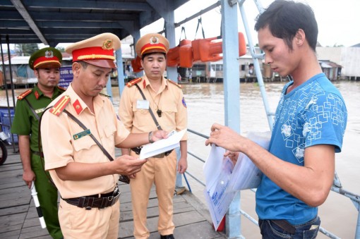 Đảm bảo trật tự an toàn giao thông các tuyến đường thủy nội địa