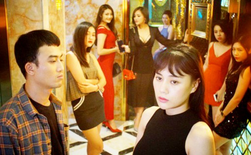 Góc khuất của “Quỳnh búp bê” 