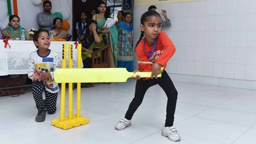 Khi bóng gậy giúp chống nạn phân biệt đối xử