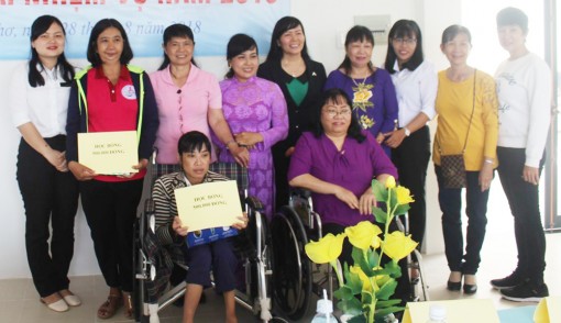 Nhiều hoạt động hỗ trợ, chăm lo cho phụ nữ khuyết tật