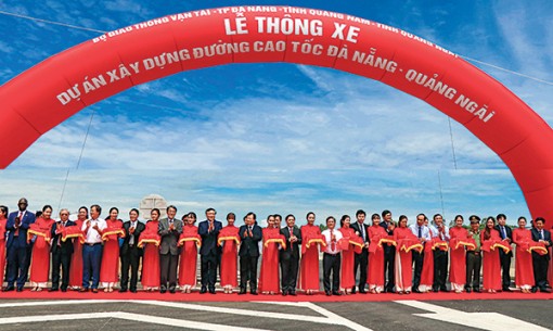 Phát lệnh thông xe tuyến cao tốc

huyết mạch miền Trung
