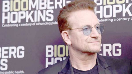 U2 hủy tour tại Berlin vì Bono mất giọng