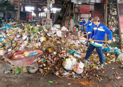 Bảo vệ môi trường khu dân cư và nơi công cộng