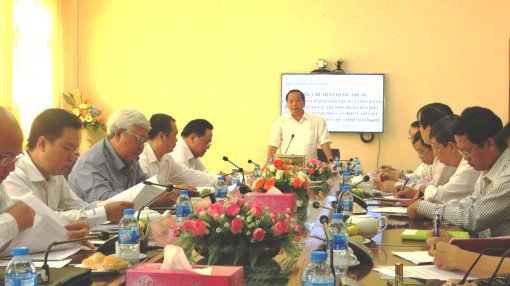 Cần họp và giải thích rõ việc giảng dạy sách Tiếng Việt 1 - Công nghệ giáo dục