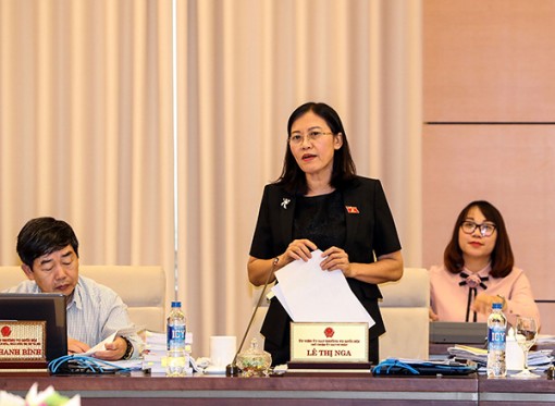 Kiên quyết loại bỏ cán bộ hư hỏng, tham nhũng