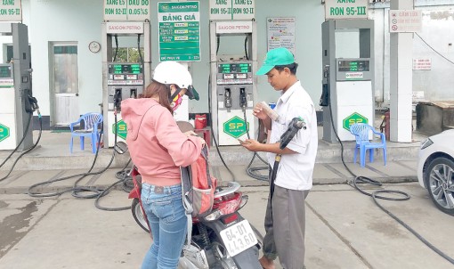 Phải lập hóa đơn điện tử khi bán hàng hóa