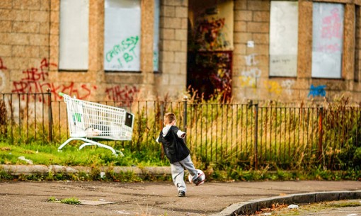 4,5 triệu trẻ em ở Anh sống trong cảnh nghèo