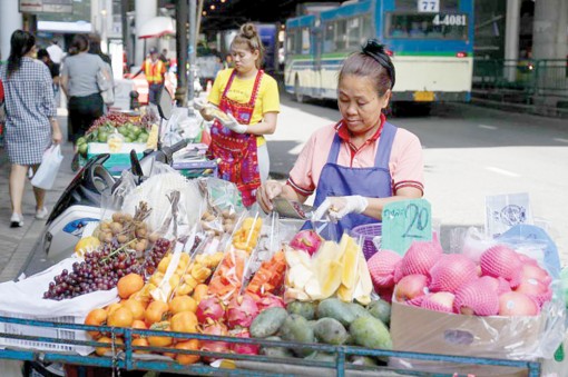 Bangkok quyết lấy lại vỉa hè