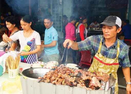 “Trứ danh” cơm bò nướng