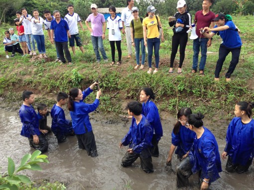 Hoạt động ngoại khóa cần chọn trò chơi lành mạnh, tránh phản cảm