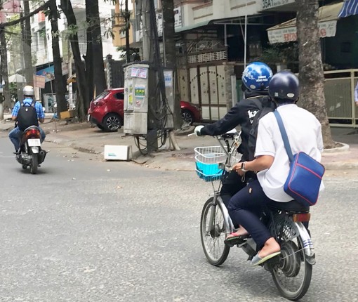 Nâng cao ý thức chấp hành pháp luật về giao thông trong học sinh