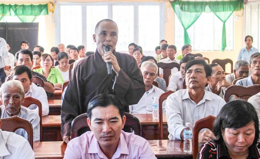 Đoàn đại biểu Quốc hội thành phố tiếp xúc cử tri tại huyện Cờ Đỏ và quận Thốt Nốt