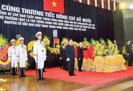 Cử hành trọng thể Lễ truy điệu và Lễ an táng nguyên Tổng Bí thư Đỗ Mười
