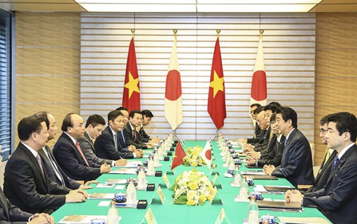 Thủ tướng Nguyễn Xuân Phúc hội đàm với Thủ tướng Nhật Bản Shinzo Abe