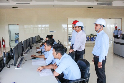 Đảm bảo phân loại rác thải theo chuẩn 
khi nhà máy đốt rác phát điện đưa vào vận hành thử nghiệm