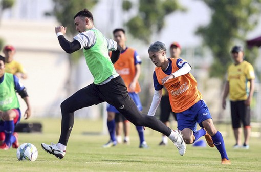 Ông Park gặp khó!