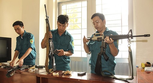 Xây dựng lực lượng Dân quân tự vệ vững mạnh, rộng khắp