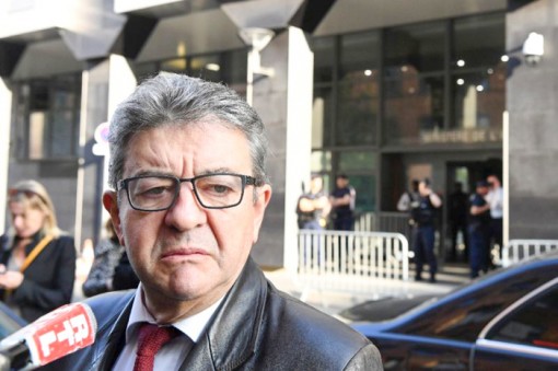 Lãnh đạo phe cực tả Pháp liên tục gặp rắc rối