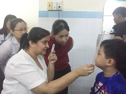 Phẫu thuật miễn phí điều trị mắt lác/lé cho bệnh nhân