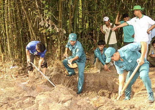 Tiếp tục vận động người dân cung cấp thông tin về liệt sĩ, mộ liệt sĩ