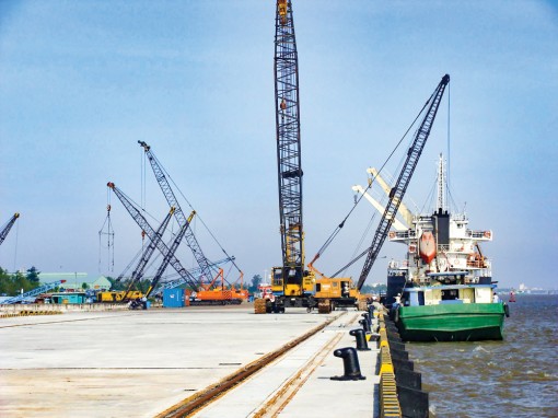 Đột phá trong phát triển giao thông