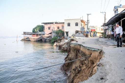 Phát triển kinh tế - xã hội gắn với sinh thái bền vững