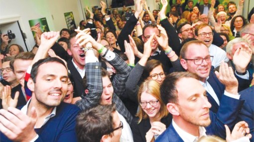 Vị thế của Thủ tướng Đức lung lay