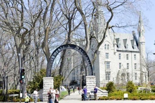 Đại học Mỹ xem lại quan hệ với Saudi Arabia