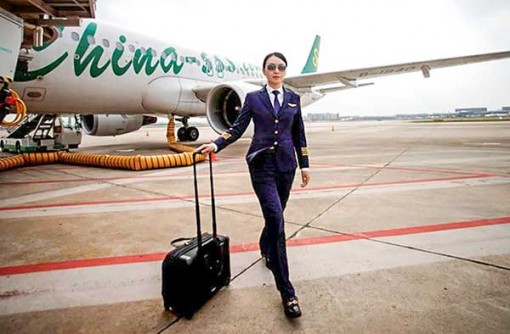 Trung Quốc hiếm nữ phi công