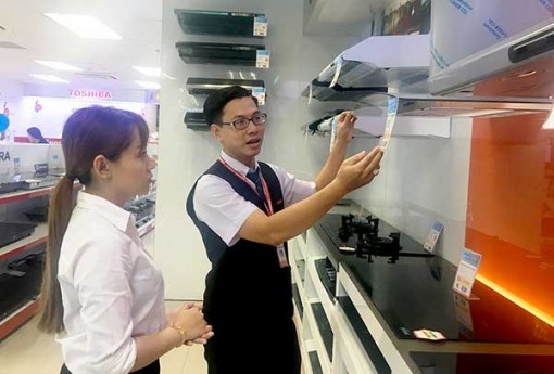 Chọn sản phẩm khử mùi hiệu quả cho không gian gia đình