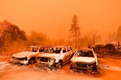 California ban bố 
tình trạng khẩn cấp do cháy rừng