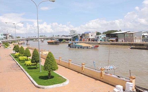 Ứng dụng nhiều giải pháp phòng chống sạt lở