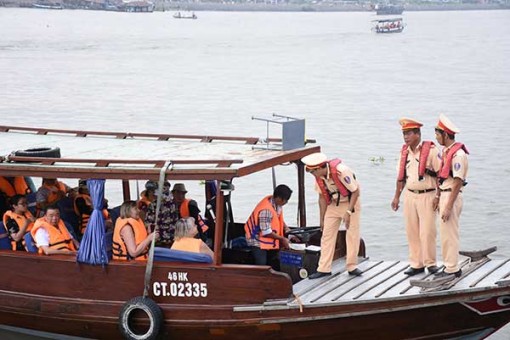 Đảm bảo trật tự an toàn giao thông đường thủy nội địa