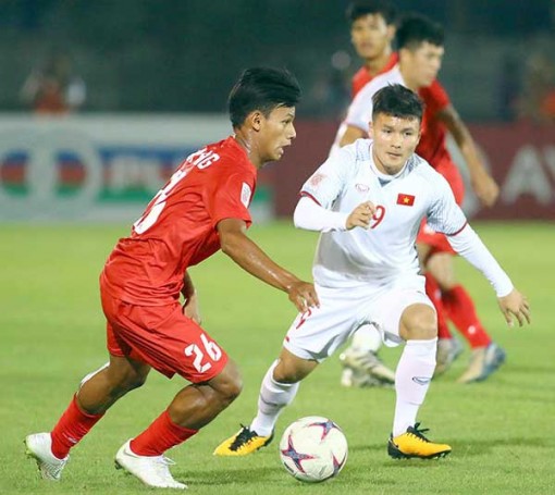 Việt Nam - Campuchia: Sẵn sàng chiếm ngôi nhất bảng