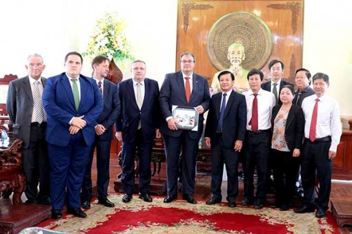 Quan hệ Việt Nam-Hungary và “điểm nhấn hợp tác” từ Cần Thơ