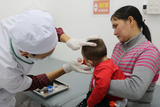 Điều trị bướu máu, sẹo lồi bằng miếng dán phóng xạ