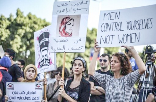 Nhà là nơi nguy hiểm nhất đối với phụ nữ?