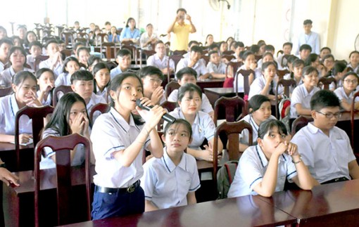 Giáo dục an toàn giao thông cho học sinh THPT