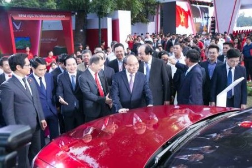 Cần Thơ, Nha Trang, Đà Nẵng, Hà Tĩnh sắp đón xe VinFast