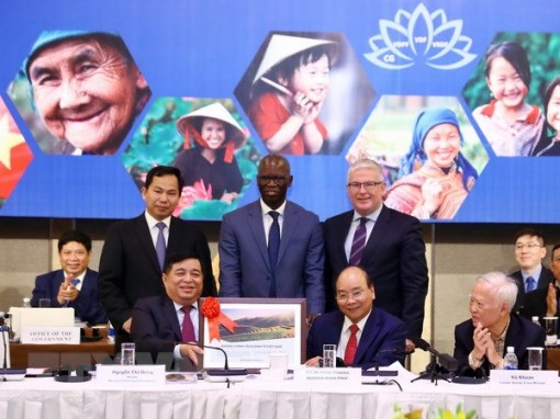 Thủ tướng: Chính phủ sẽ tăng tốc trong cải cách thủ tục hành chính