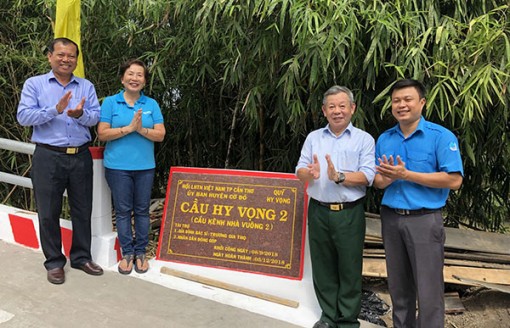 Khởi công và khánh thành 7 cầu giao thông