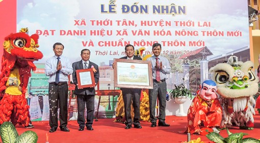 Thới Tân đón nhận

danh hiệu xã văn hóa

nông thôn mới