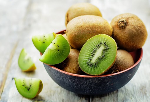 Kiwi điều trị táo bón mãn tính