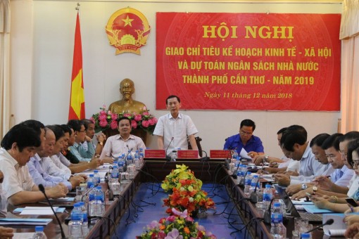 Tạo môi trường thuận lợi thu hút đầu tư, phát triển sản xuất, kinh doanh