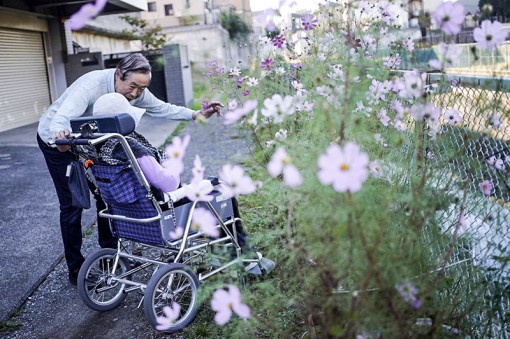 Kinh tế Nhật thiệt hại nặng vì chứng mất trí nhớ