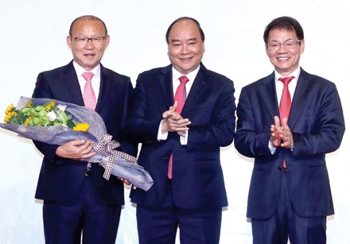 HLV Park Hang-seo dành 100.000USD tiền thưởng để làm từ thiện và phát triển bóng đá Việt Nam