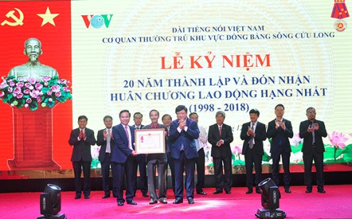 Kỷ niệm 20 năm thành lập và đón nhận Huân chương Lao động hạng Nhất