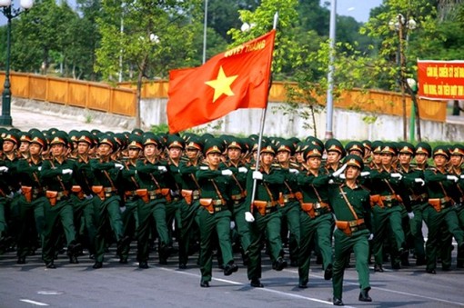 Tư tưởng Hồ Chí Minh về phát huy nhân tố con người trong nâng cao sức mạnh chiến đấu quân đội