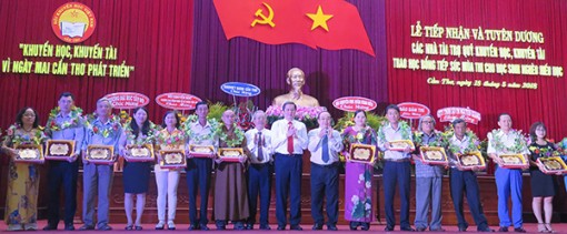 Khuyến học, khuyến tài - nền tảng nâng cao chất lượng giáo dục